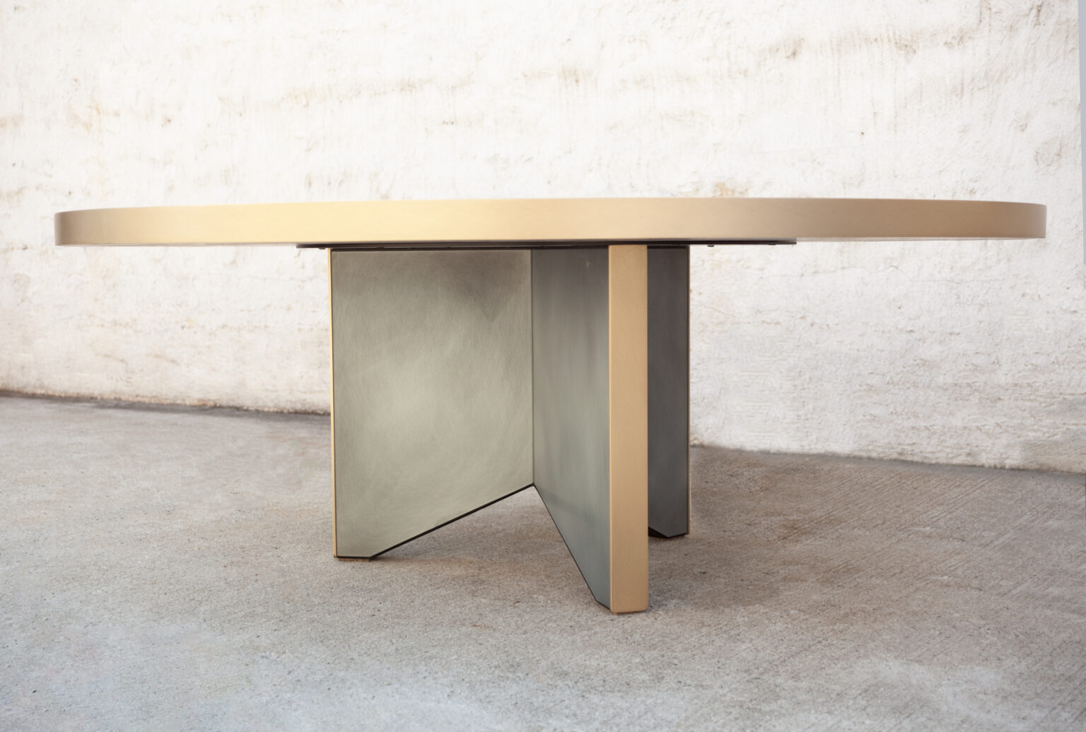 Vega Cocktail Table