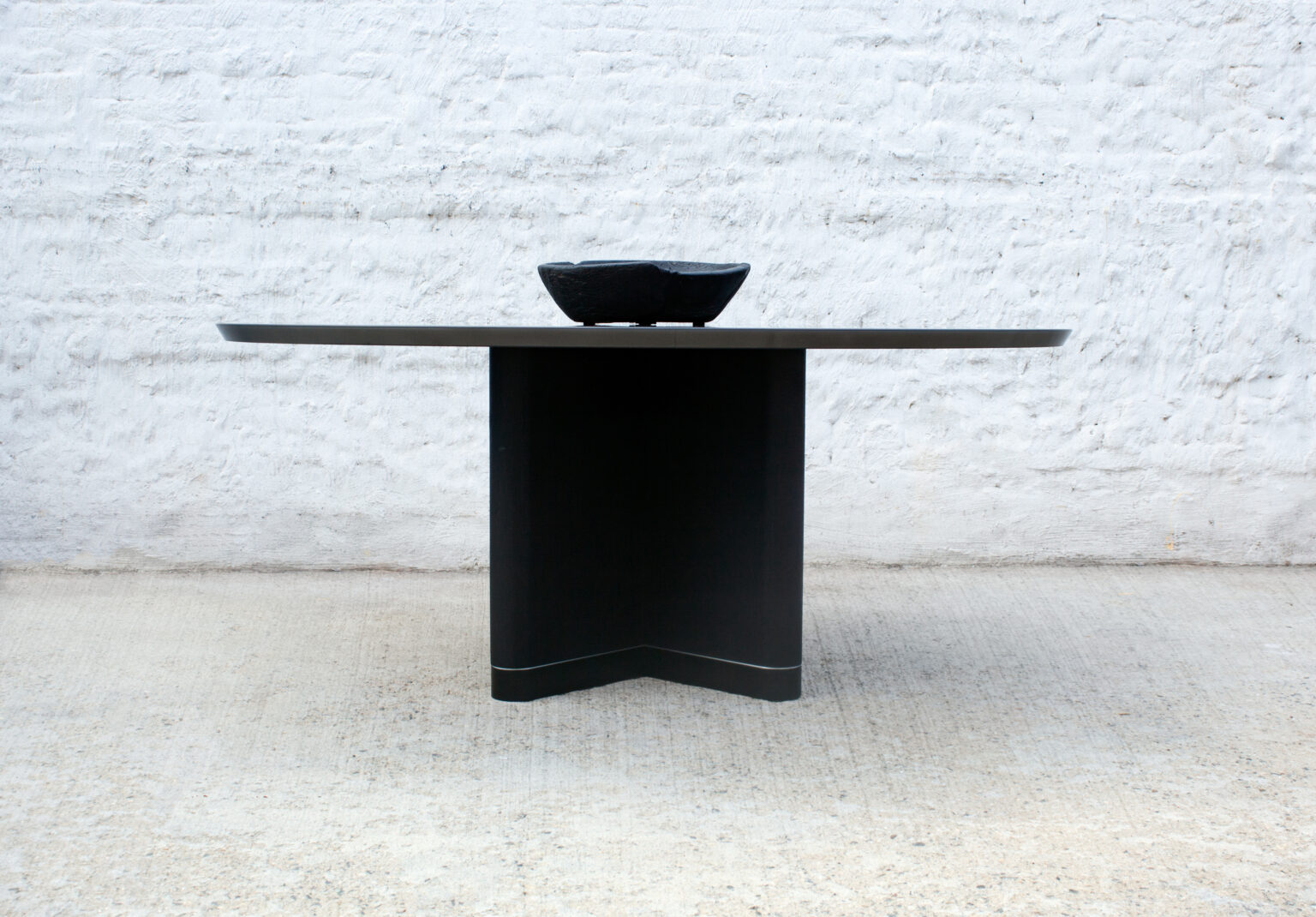 Jasper Round Dining Table